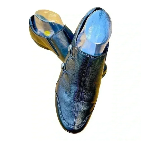 Taos Women’s Encore Flats Size 9 Black Genuine Leather Preowned Great Condition - Picture 9 of 11